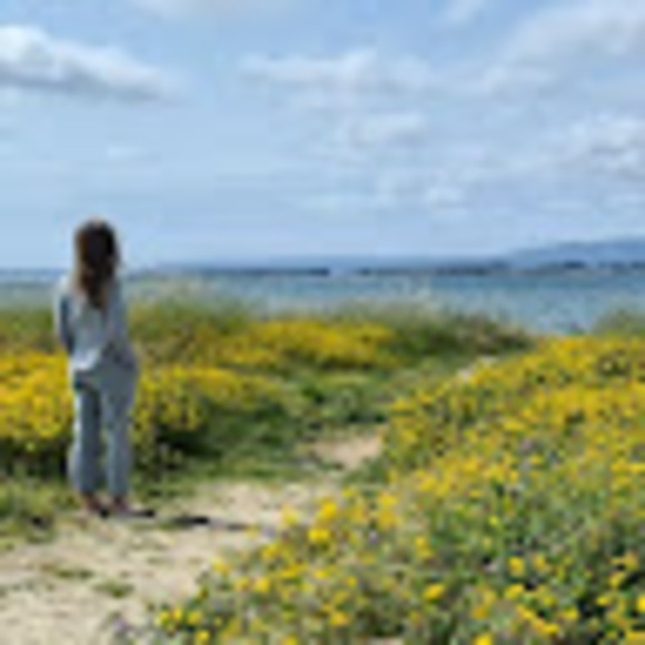 Meet your Posher, Kelly - Picture 1 of 1